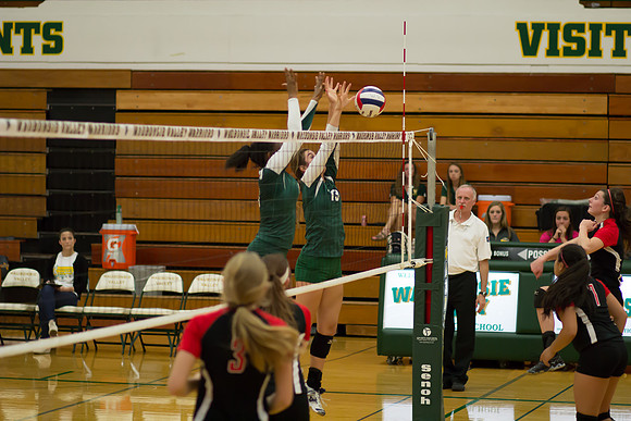 WV-GirlsVBall-6693