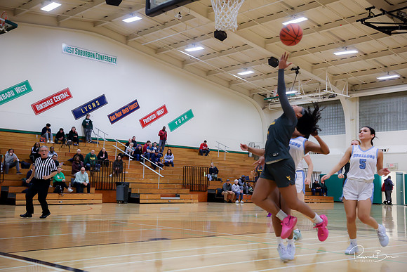 20241121 Downers Grove South-69