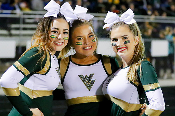 20161014 WV Football vs Naperville North_050
